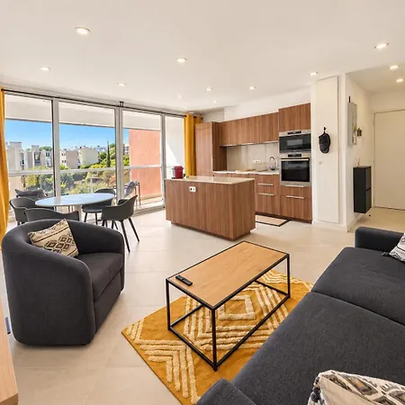 L'instant Riviera - T2 Piscine & Parking Apartment *